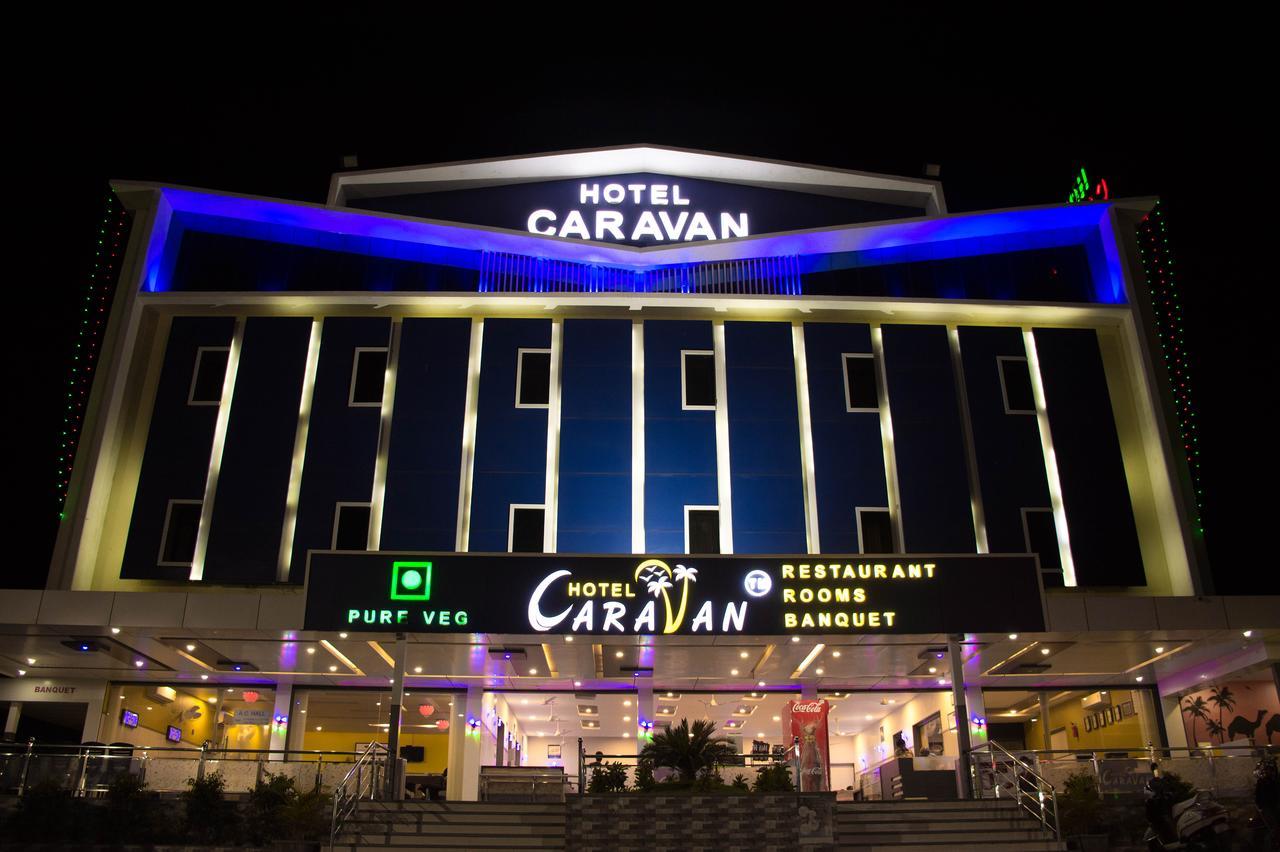 Hotel Caravan Unjha Exterior foto